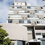 On Kloof Studio Apartment 602