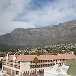 On Kloof Studio Apartment 602